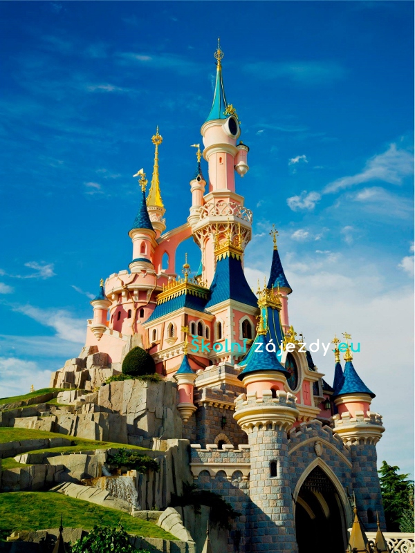 Školní výlet do Disneylandu